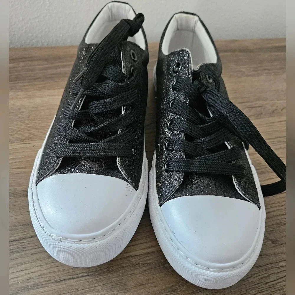 Pierre Dumas Morgan Black Glitter Low Top Sneakers Womens 8 Lace‎ Up Shoes NWOT